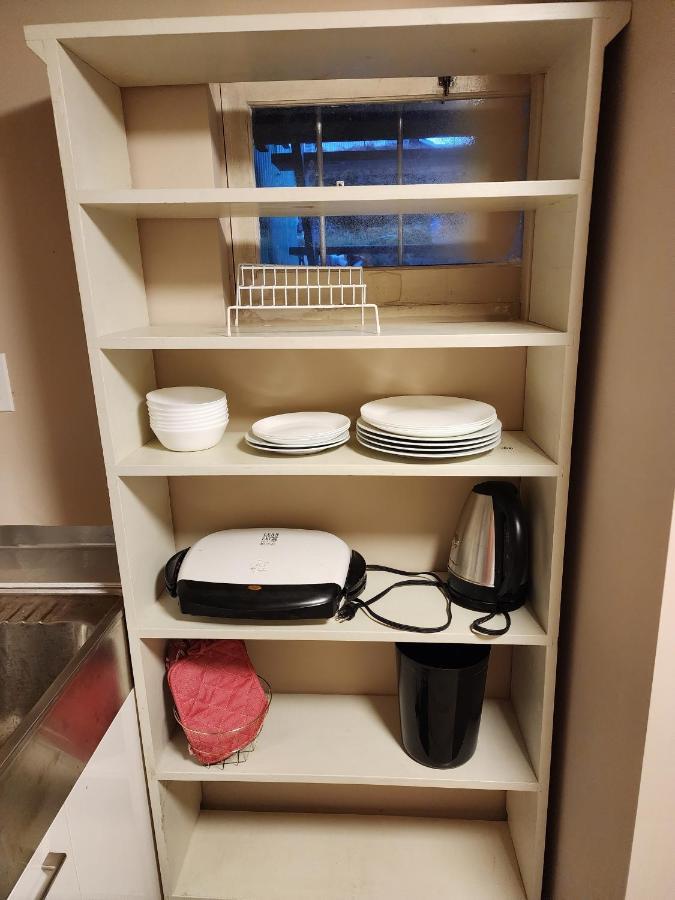 Economical Homestay Burnaby Dış mekan fotoğraf