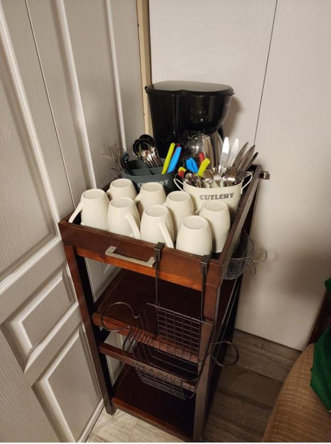 Economical Homestay Burnaby Dış mekan fotoğraf